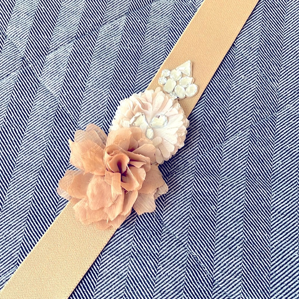 Frilly belt - Picture 2 of 4